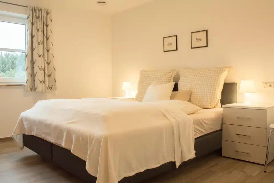 Unsere Apartments 2 201726114525690_csm_Schlafzimmer_80044cc959.jpg-960x640